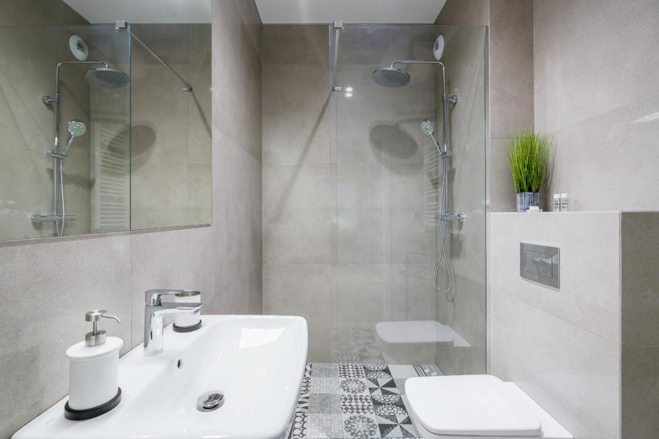Apartments Poznan Fabryczna By Renters 외부 사진